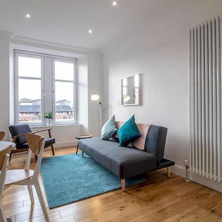 Modern 1Br Apartment In Heart Of West End Glasgow Eksteriør billede