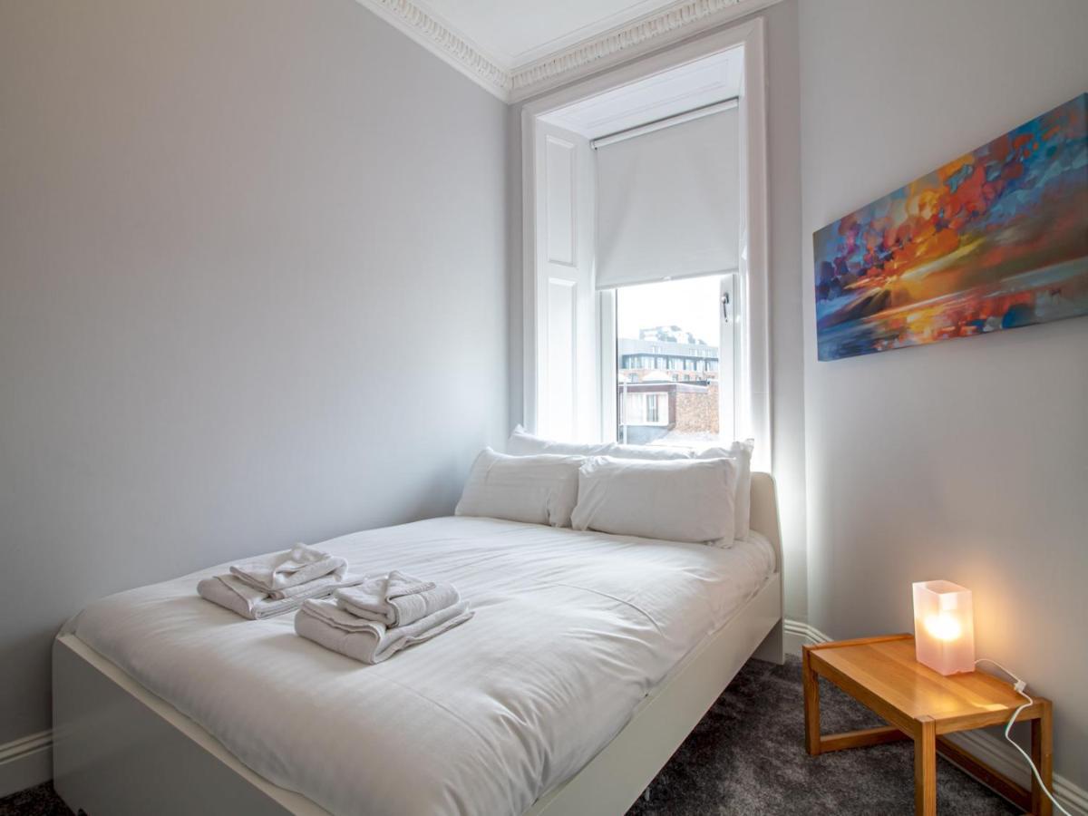 Modern 1Br Apartment In Heart Of West End Glasgow Eksteriør billede